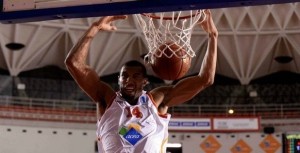 quinton-hosley-virtus-rome-ec13-photo-virtusroma-it-ciamillo-castoria