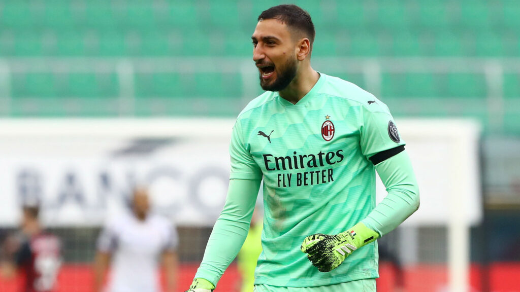 Donnarumma lascia il ritiro dell'Italia: farà le visite ...