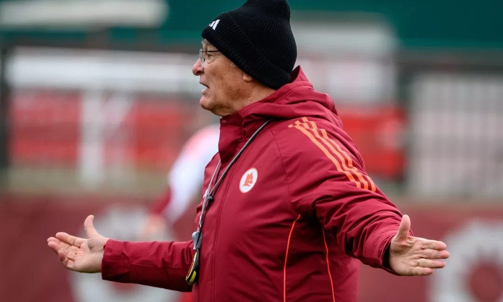 https://www.romagiallorossa.it/wp-content/uploads/2025/01/ranieri-allenamento-roma-27-1000x600.jpg